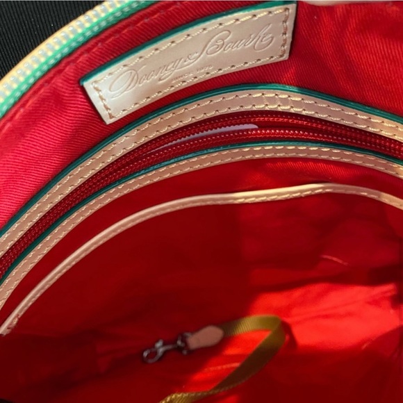 DOONEY & BURKE Large Coated Cotton Triple Zip Crossbody $160 $275. NWT - Picture 7 of 8